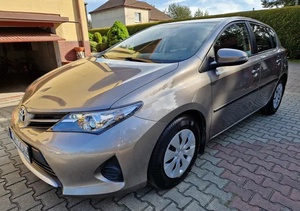 samochody osobowe Toyota Auris cena 45900 przebieg: 55000, rok produkcji 2015 z Mikołów